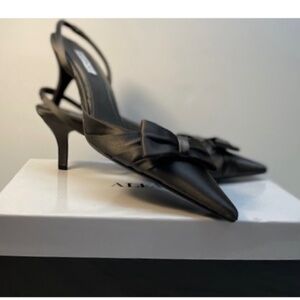 NWT Alfani Grey Satin Slingback Kitten Heels, 7.5 M